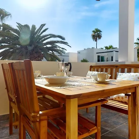Home2book Comfy Ohana Garden Corralejo, Pool Apartman